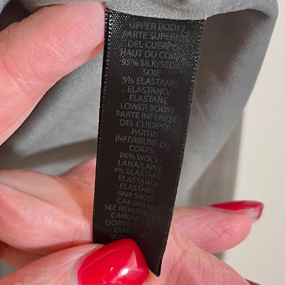 Rachel Roy brown and grey v-neck dress with print size 4 NWT - Picture 6 of 8